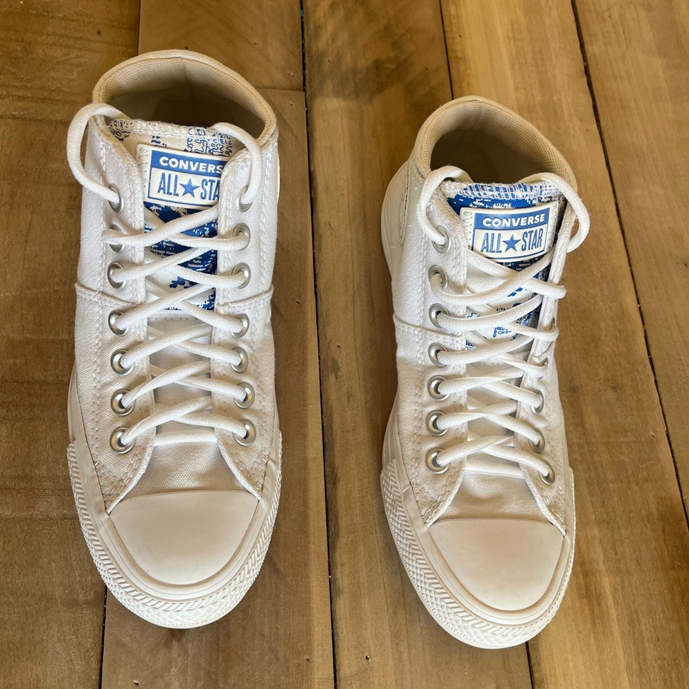 Converse Chuck Taylor All Star Madison White/ Royal Women Size 7 (571359F)